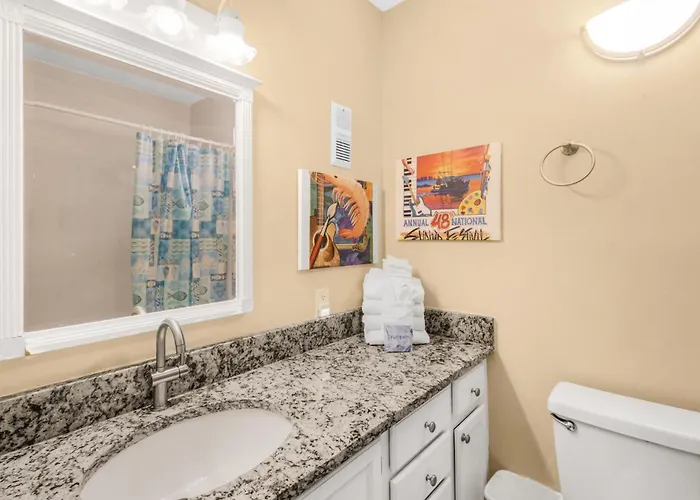 Apartment Sea Breeze 203 By Collection Gulf Shores