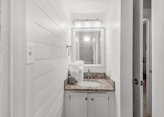 Apartment Sea Breeze 203 By Collection *