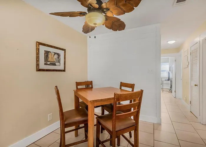 Sea Breeze 203 By Collection Apartment Gulf Shores
